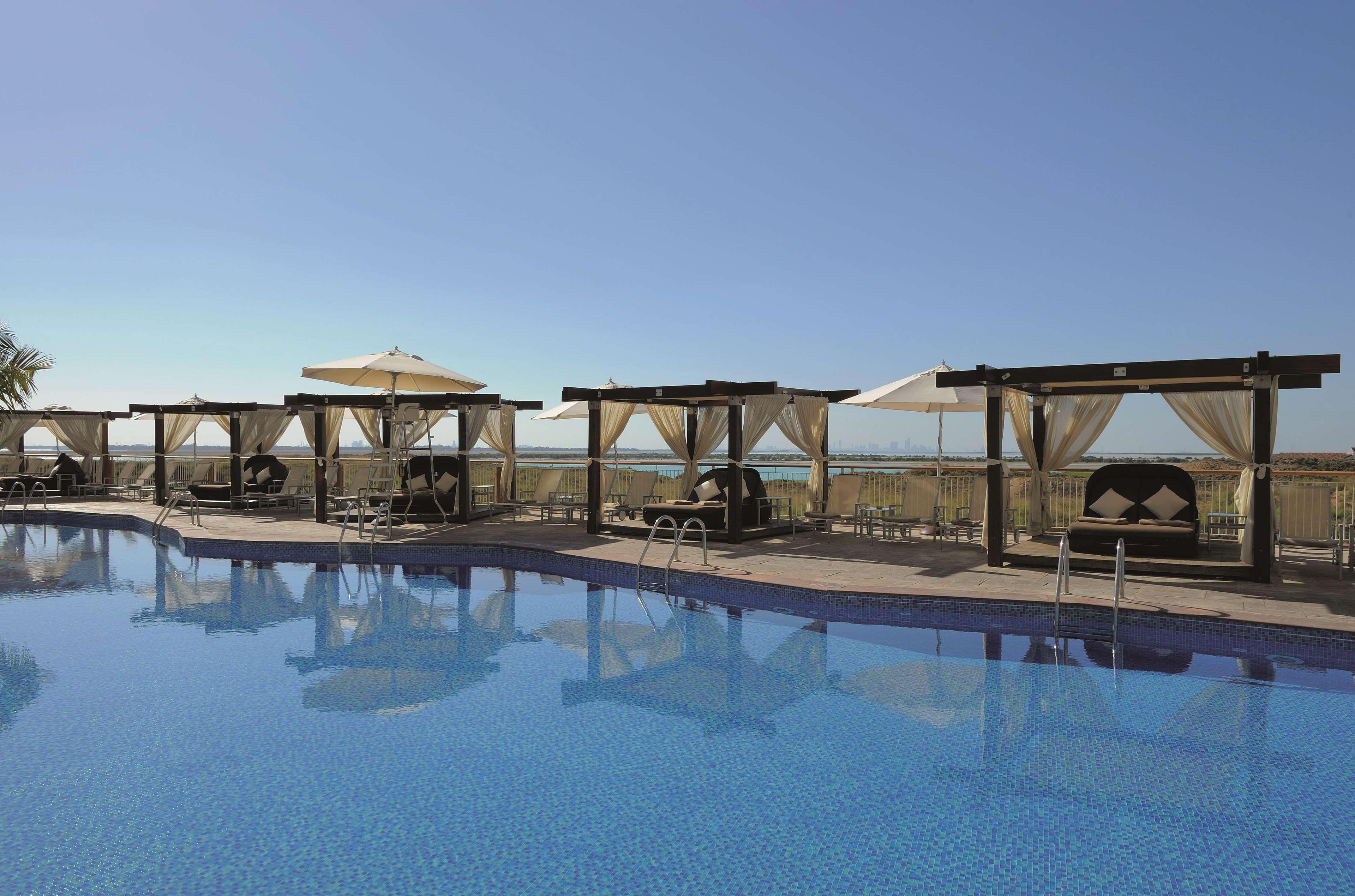 Radisson Blu Hotel, Abu Dhabi Yas Island Dış mekan fotoğraf