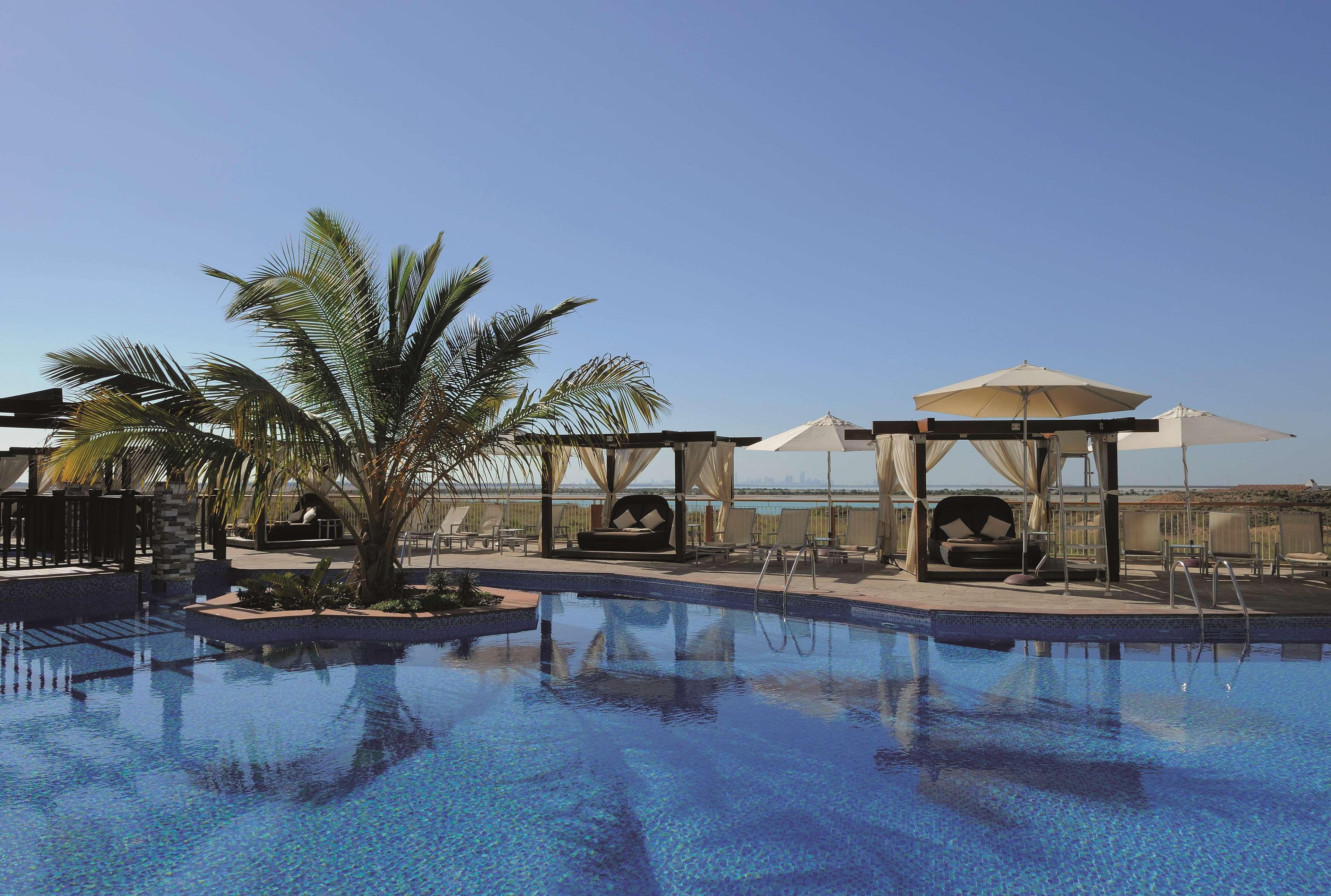 Radisson Blu Hotel, Abu Dhabi Yas Island Dış mekan fotoğraf