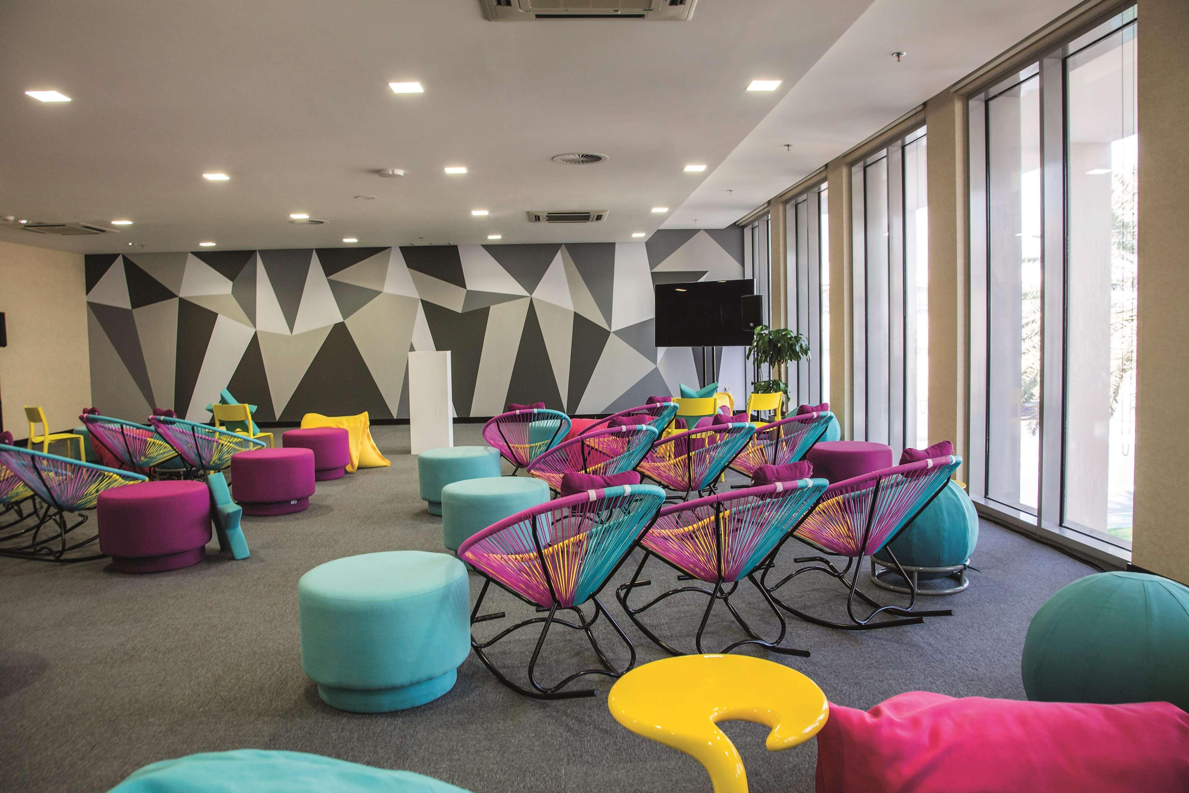 Radisson Blu Hotel, Abu Dhabi Yas Island Dış mekan fotoğraf