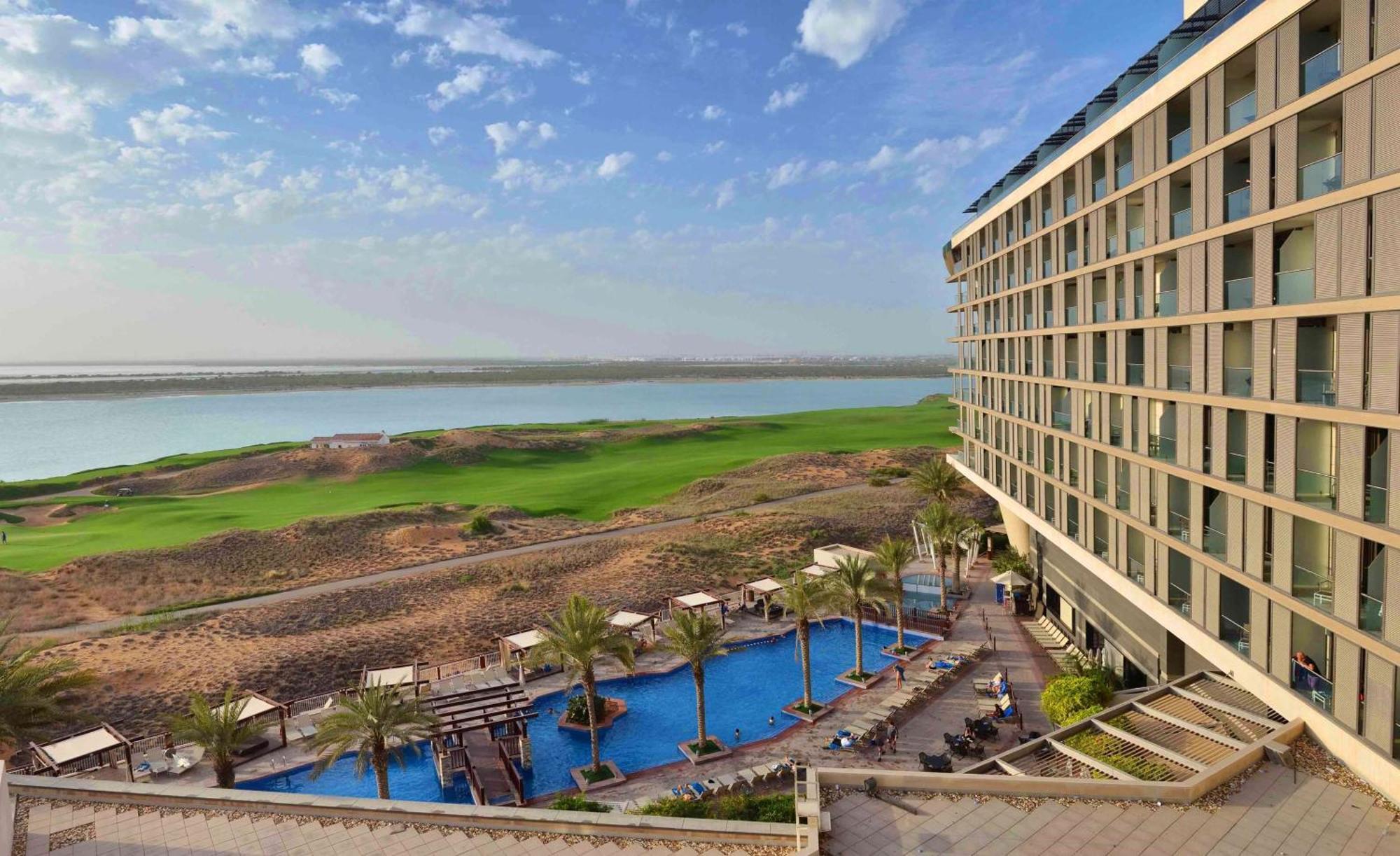 Radisson Blu Hotel, Abu Dhabi Yas Island Dış mekan fotoğraf